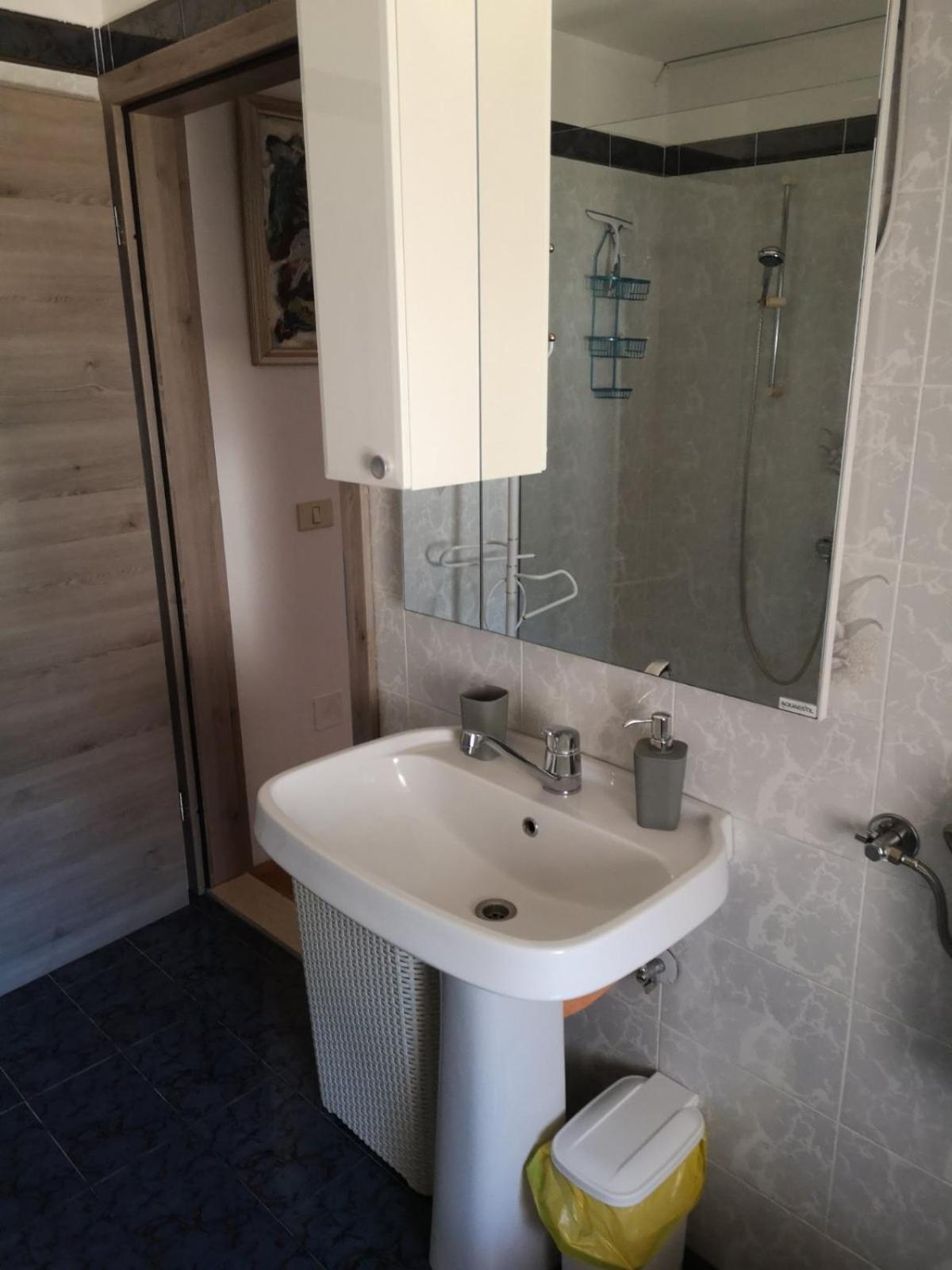 Apartma Ester Lucija Dış mekan fotoğraf